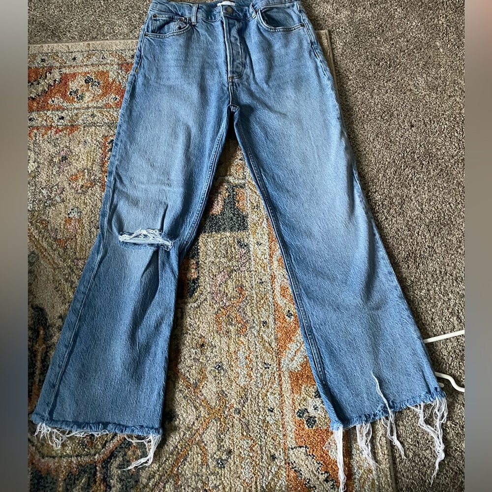 Cute distressed Boyish Jeans! Selling because they sadly don’t fit!